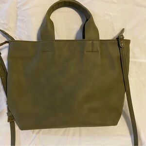 Universal Thread bag